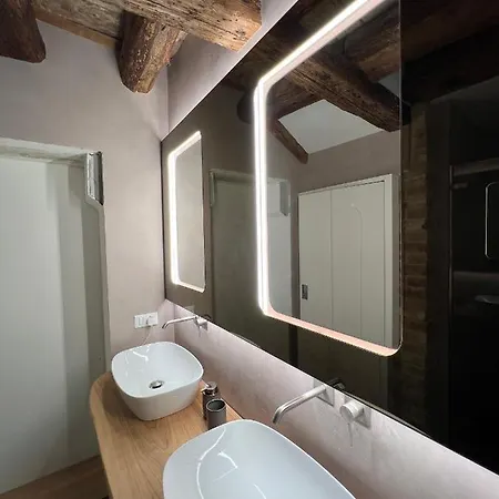 Luxury - Private Jacuzzi And Design