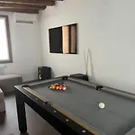 Luxury - Private Jacuzzi And Design 아파트