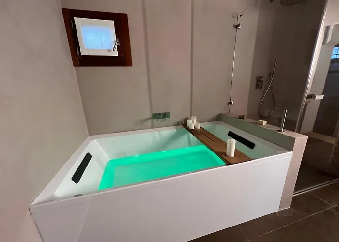 Luxury - Private Jacuzzi And Design Apartmán Benátky