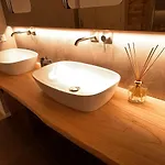 Luxury - Private Jacuzzi And Design