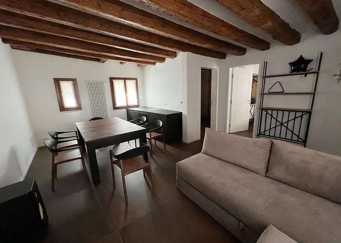 Luxury - Private Jacuzzi And Design Apartament *